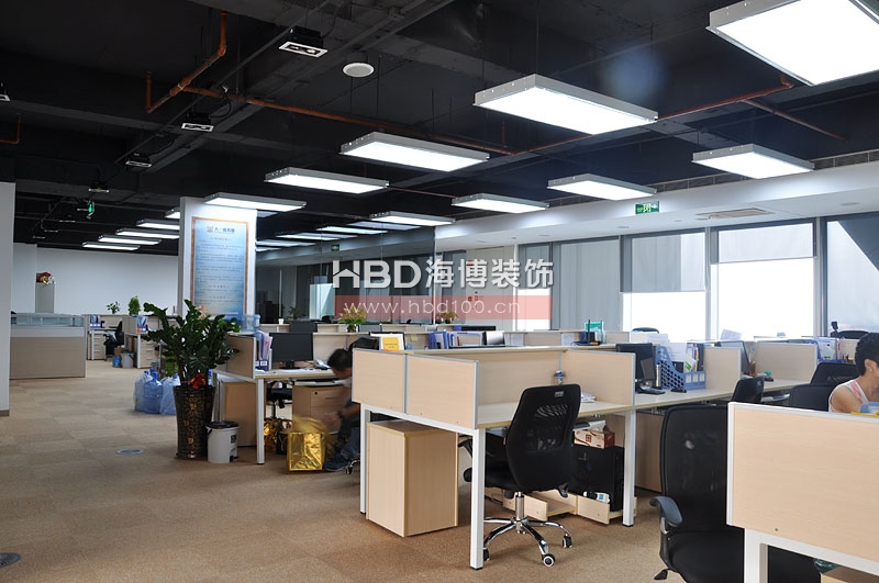 辦公室裝修設(shè)計(jì),公共辦公區(qū)裝修設(shè)計(jì).jpg