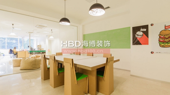 環(huán)保辦公室裝修,廣州裝修設(shè)計(jì)公司,綠色環(huán)保辦公設(shè)計(jì),海博裝飾.jpg