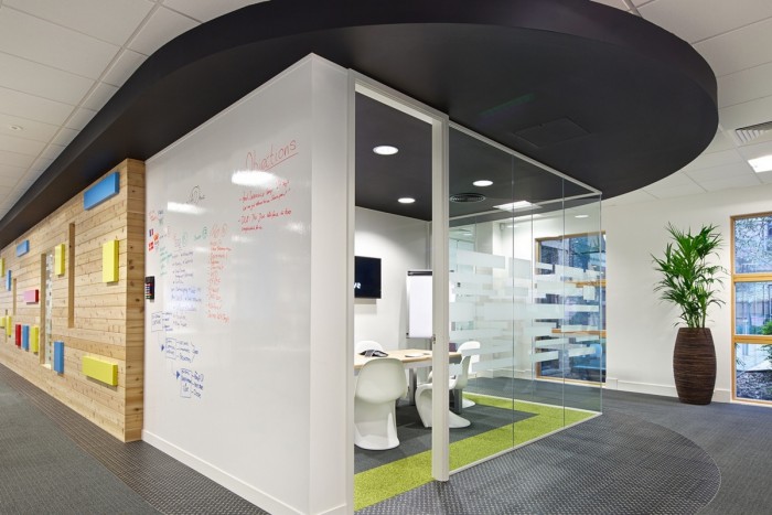 創(chuàng)意辦公室裝修設計.jpg 創(chuàng)意辦公室裝修設計.jpg