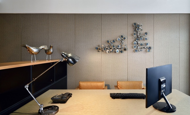 具有設(shè)計感的辦公室裝修.jpg